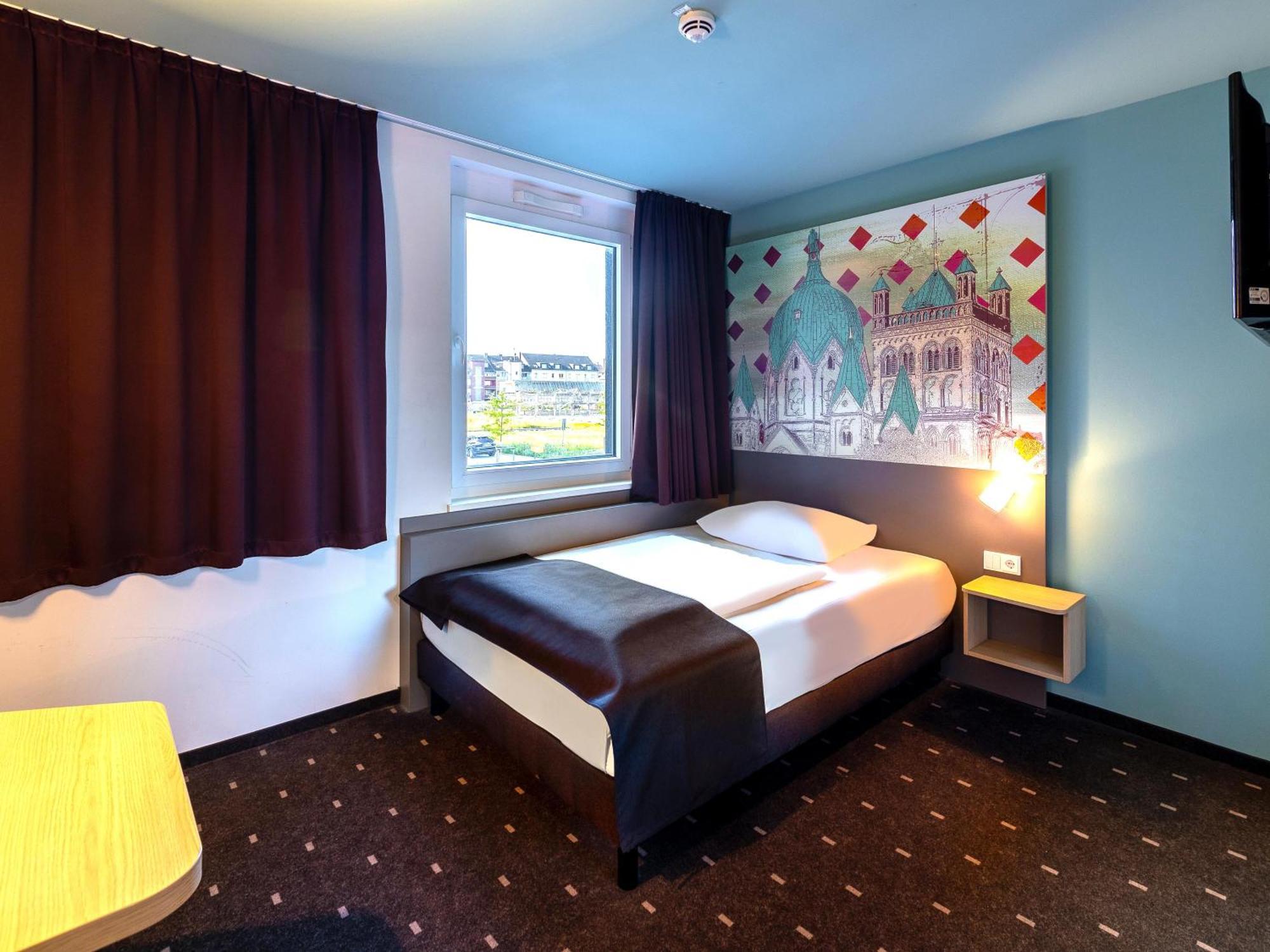 B&B Hotel Neuss Exterior foto