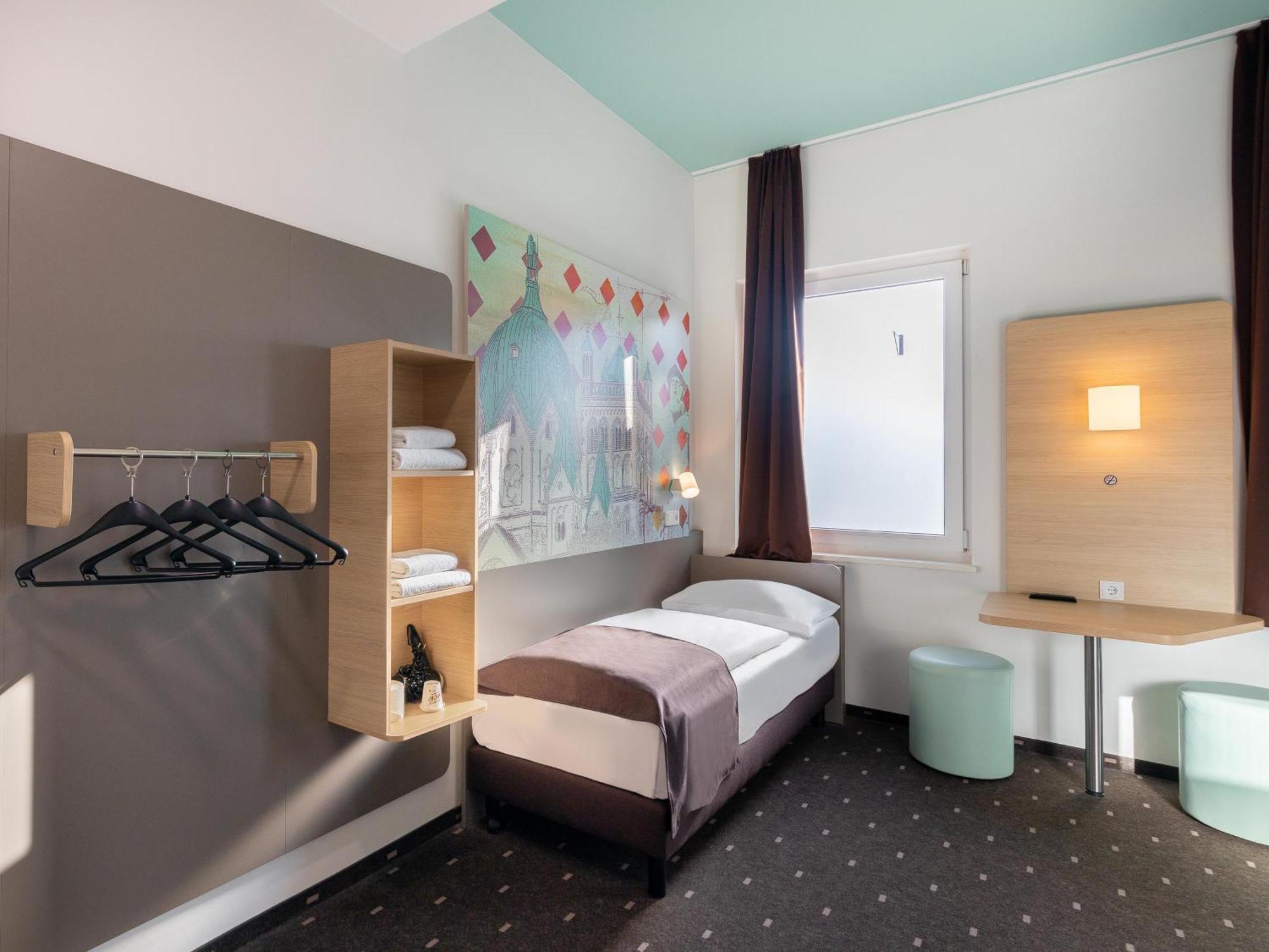 B&B Hotel Neuss Exterior foto